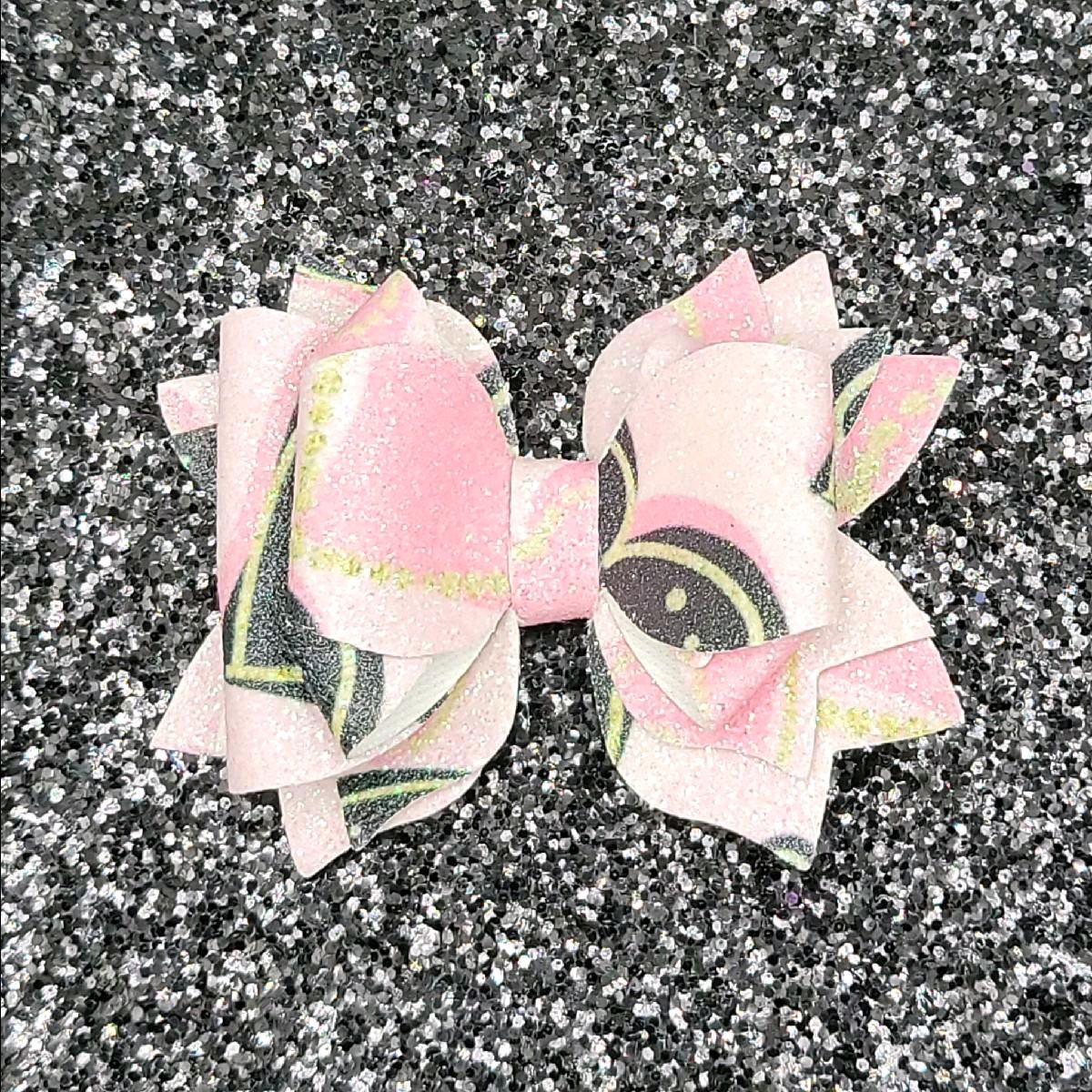 #4 Hairbow Plastic Stencil for DIY Faux Leather or Paper Project Crafts