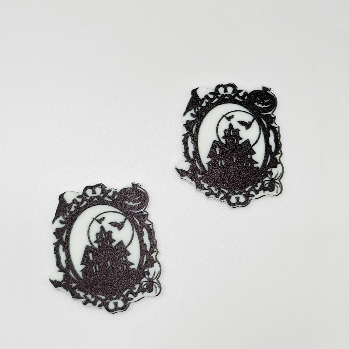 R301 Haunted House Flat Resin