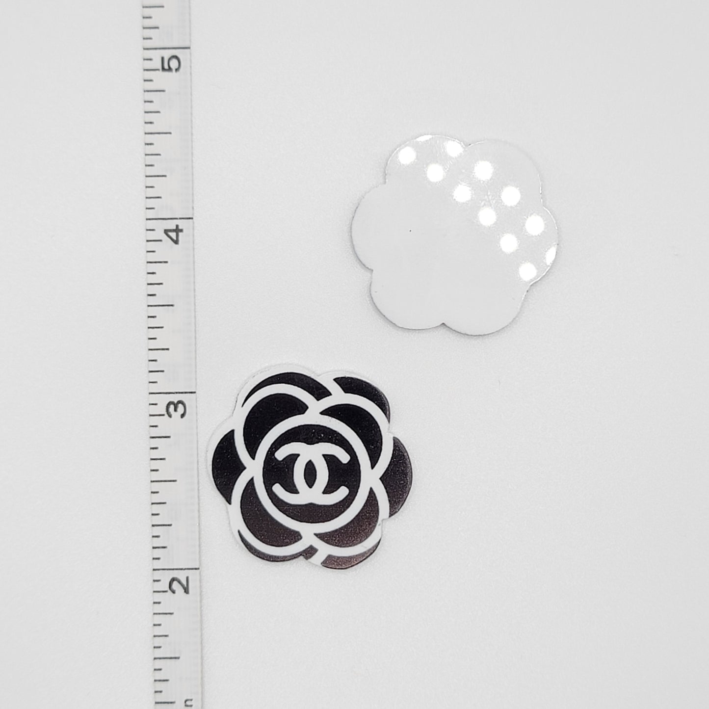 R303 Coco Flower Flat Resin