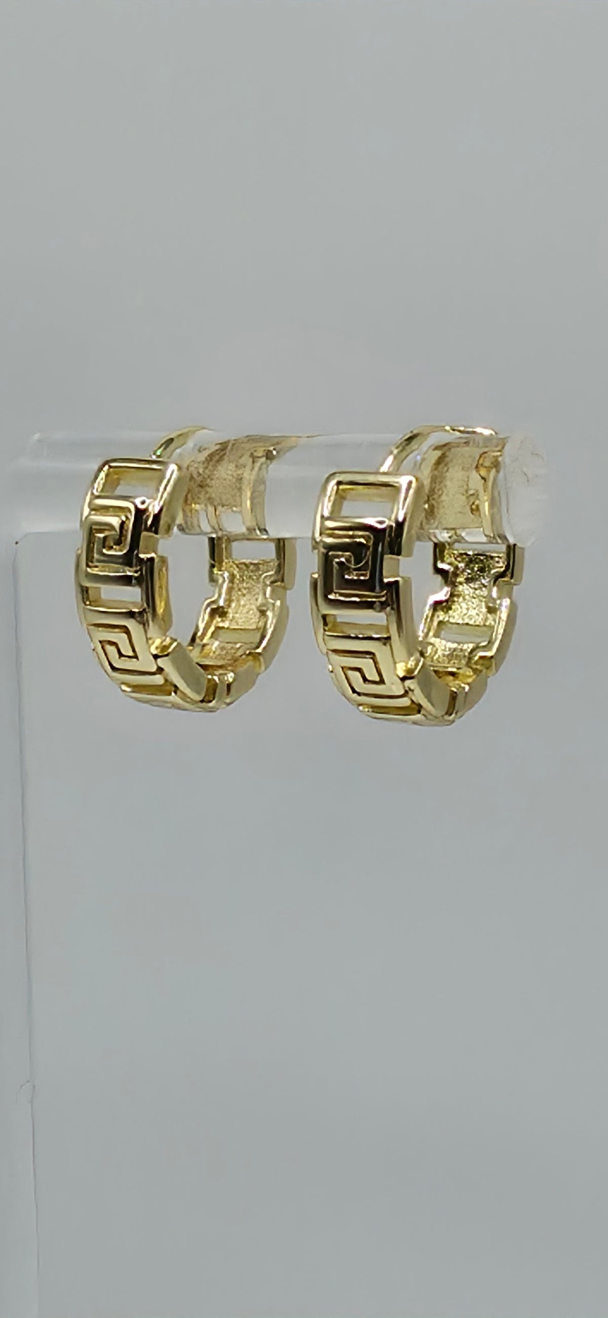 #105 Greek Key Gold-Filled Huggie Hoop Earringd